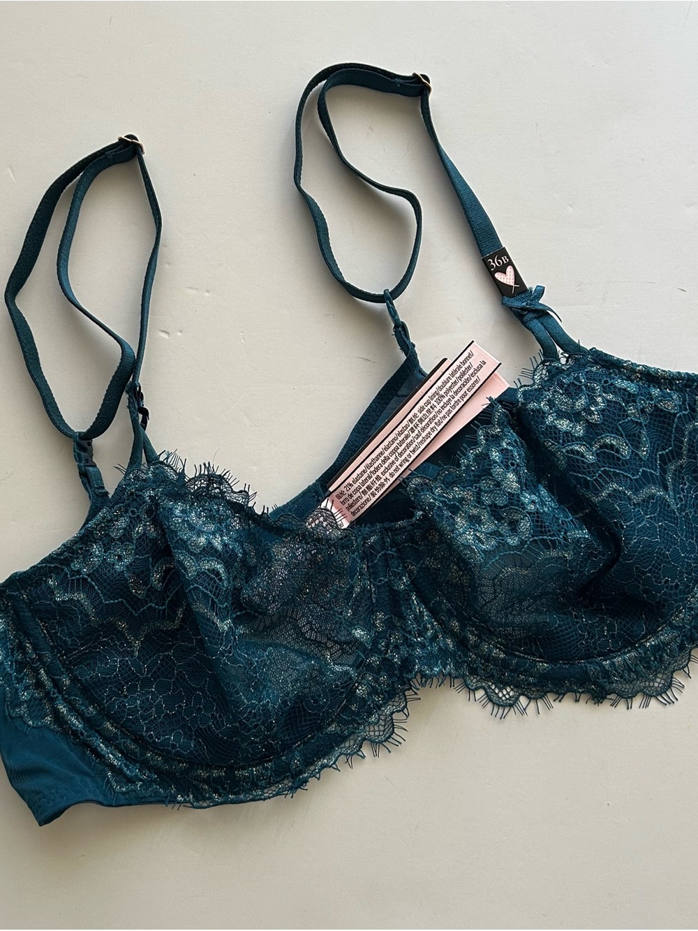 Victoria’s Secret Lace Bra (36B) | NWT